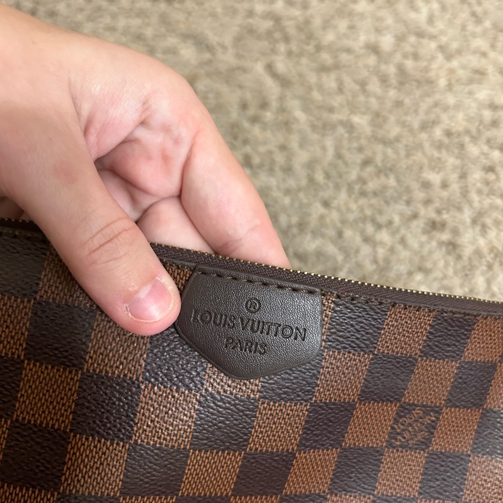 Fashion Designer Inspired Brown Checked Crossbody Bag Black Strap Red Interior - Picture 9 of 12